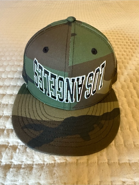 New Era Other - New Era Los Angeles Camo Flat Brim Cap - Green/Brown